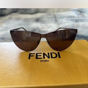 Fendi Brown Gradient FF-Logo Shield Sunglasses